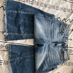 KanCan high rise flare jean size 29